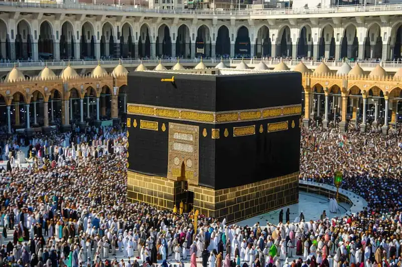 14 Nights 5 Star Easter Umrah Package