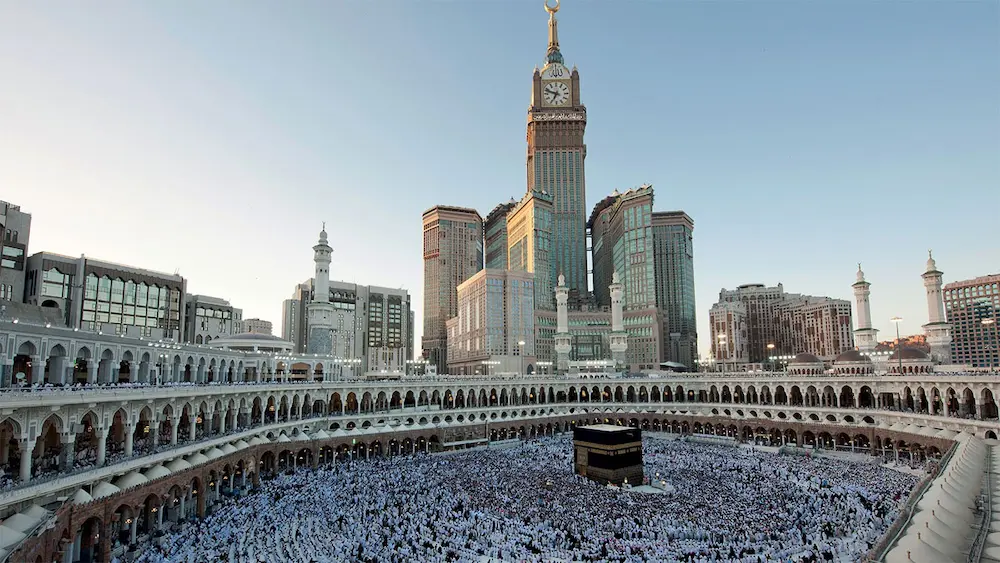 Couple Comfortable Umrah